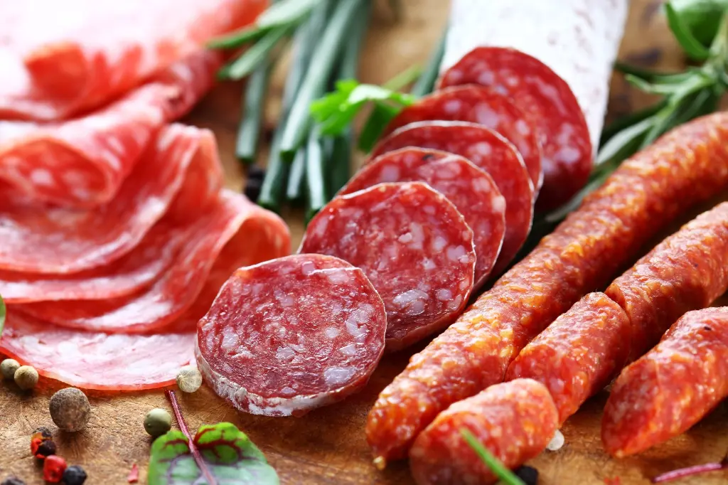 what is salami made of